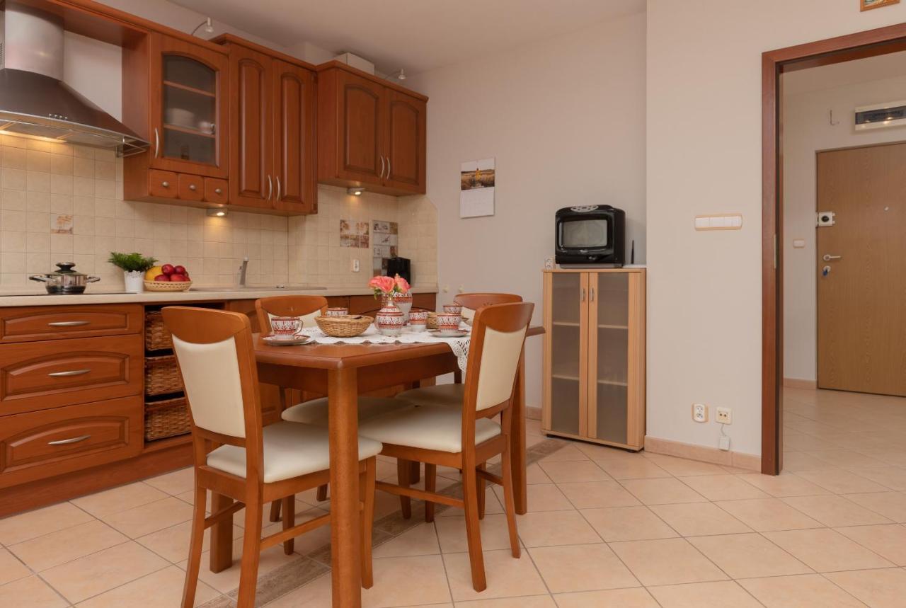 Pejzazowa Apartment Metro Wilanowska Mokotow By Noclegi Renters Варшава Екстер'єр фото
